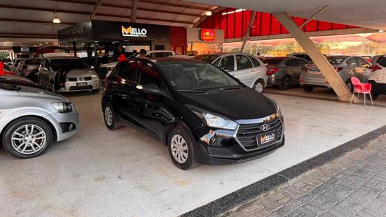 HYUNDAI HB20 1.0 COMFORT 12V FLEX 4P MANUAL HYUNDAI HB20 1.0 COMFORT 12V FLEX 4P MANUAL